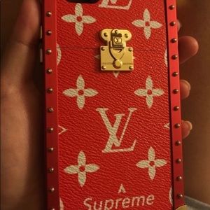 Supreme LV iPhone 7 case
